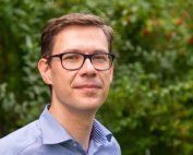 Prof. Frank Ortmann