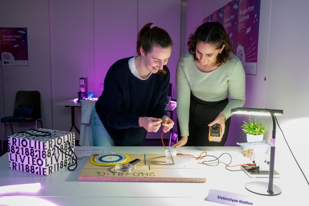 20251017_Escape_from_Carbonia_AE-381